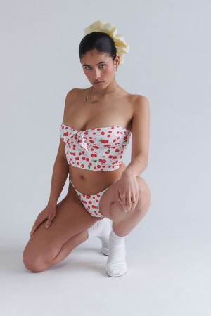 Cherry Bomb Frankies Bikinis x SYDNEY SWEENEY Rocky Strapless Bikini Top | 45190-IPNF