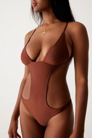 Cinnamon Frankies Bikinis Cruise Monokini One Piece Swimsuit | 63810-DFIV